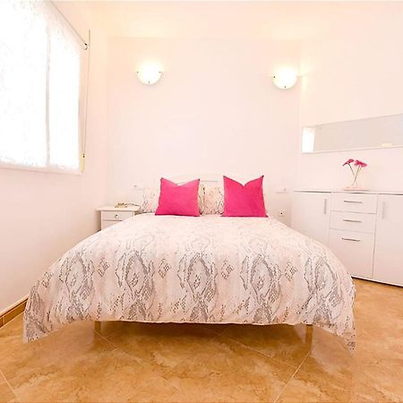 Top Floor Torrevieja Center Apartment Kültér fotó
